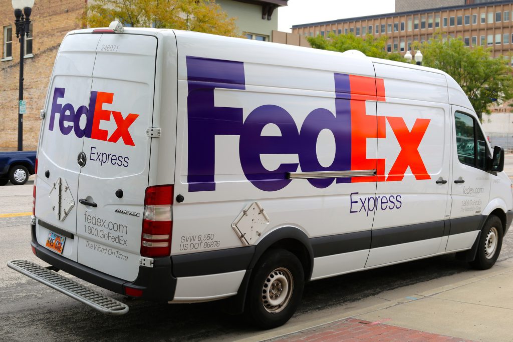 Comment Joindre FedEx ?