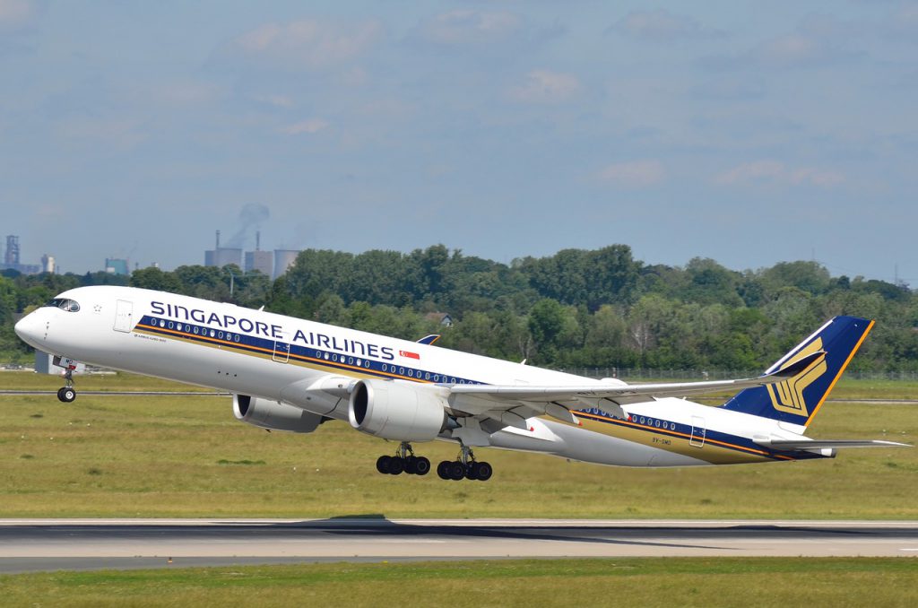 Entrer en relation avec  Singapore Airlines